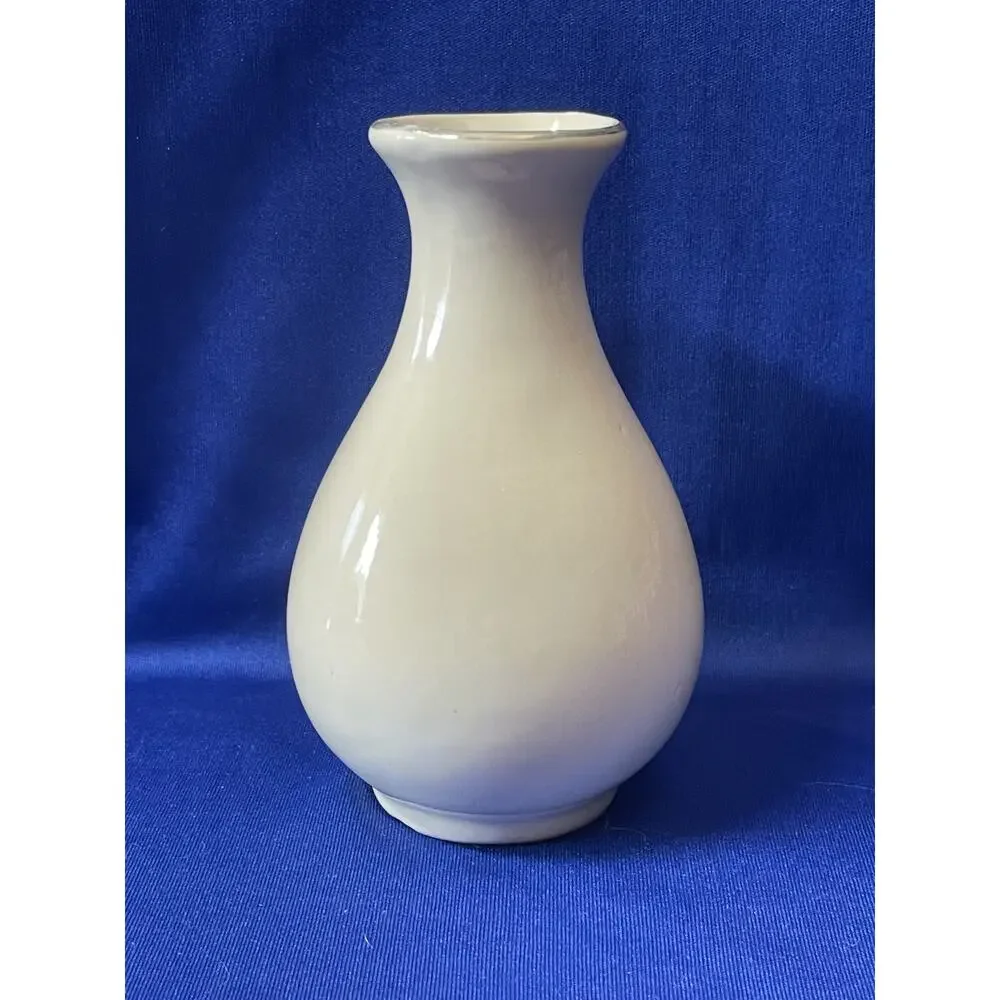 Cream Color Porcelain Bud Vase Accented Gold Peacocks